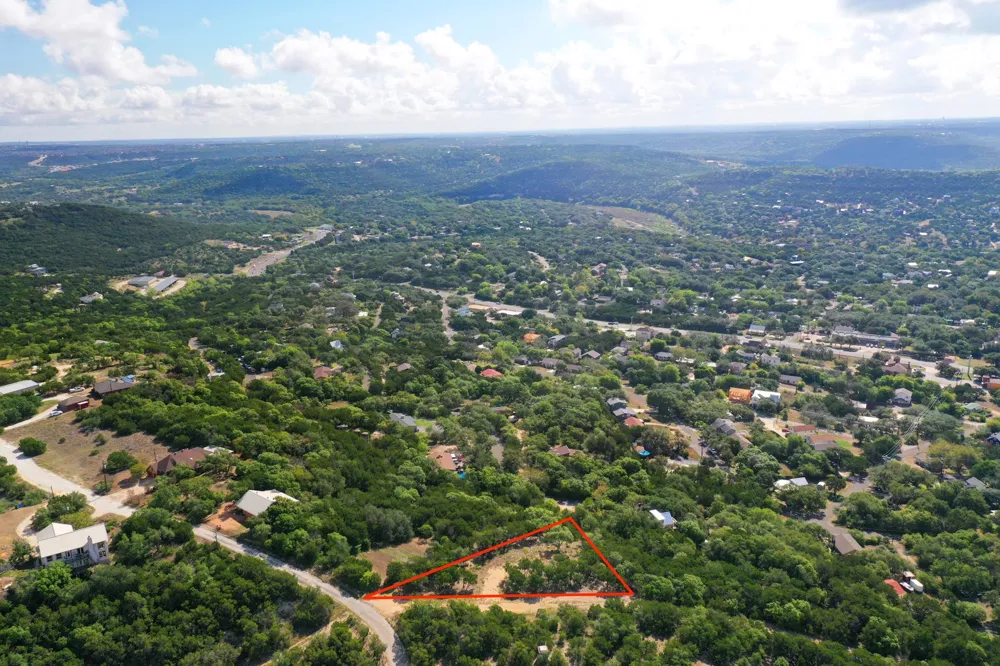 10909 Turkey Bend Drive Jonestown, TX 78645