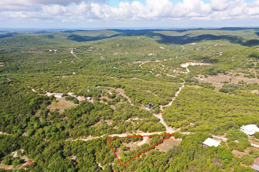 10909 Turkey Bend Drive Jonestown, TX 78645