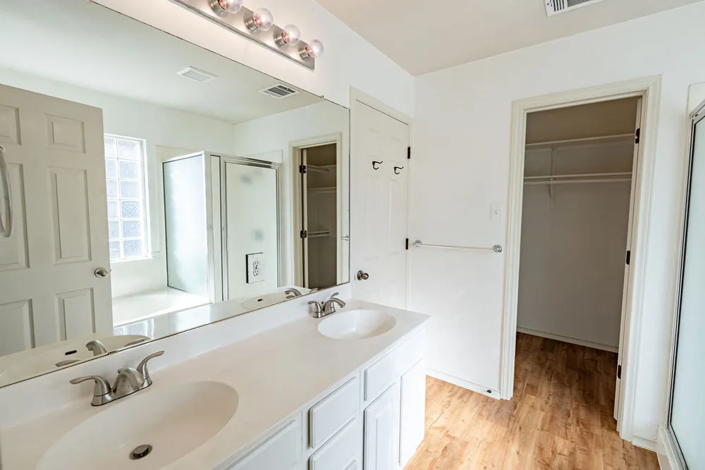 13505 Dulles Avenue Austin, TX 78729