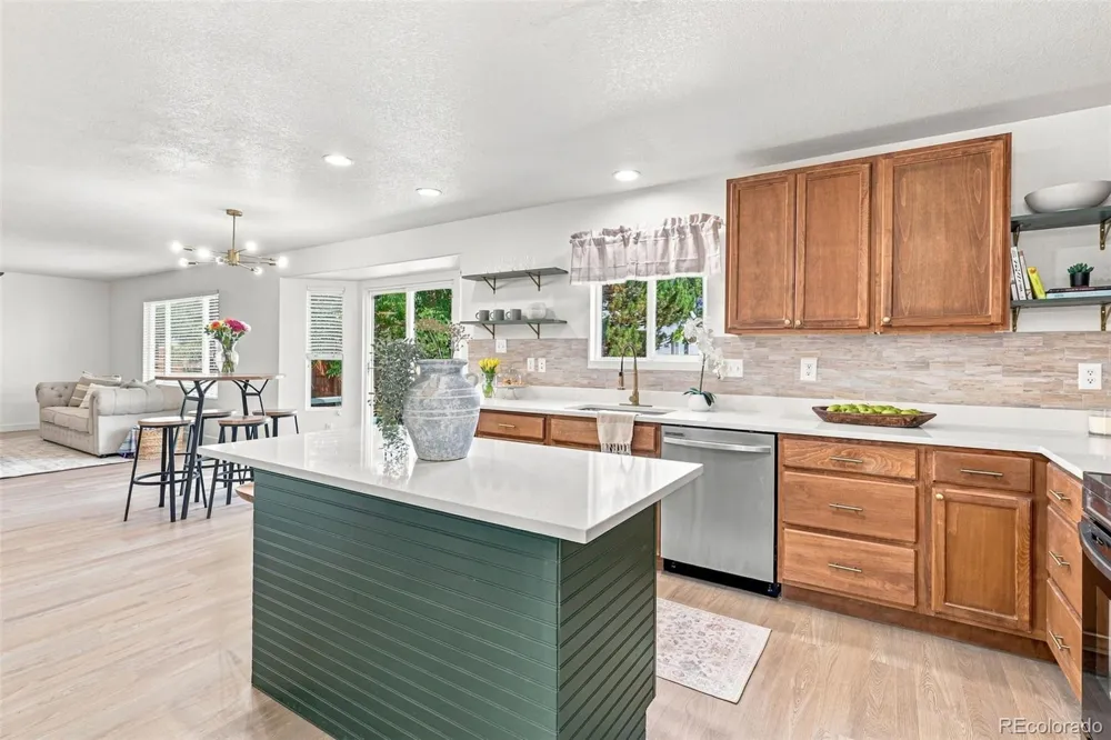 2195 E 126th Way Thornton, CO 80241