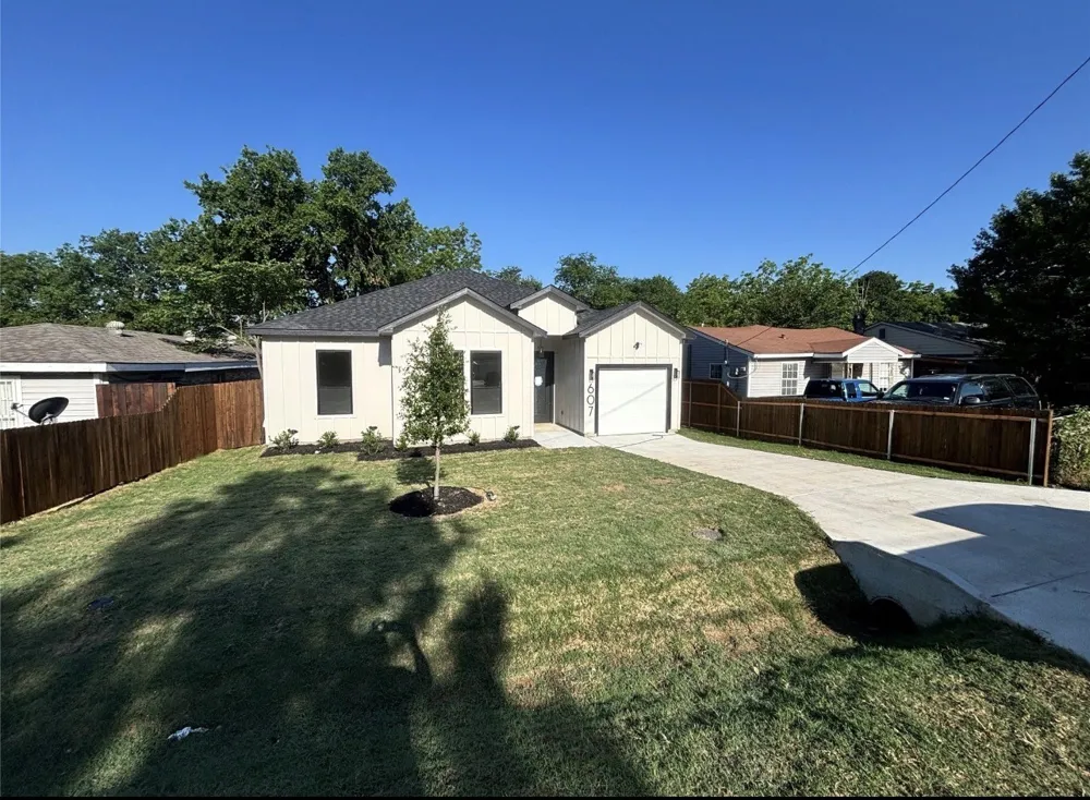 607 Neomi Avenue Dallas, TX 75217