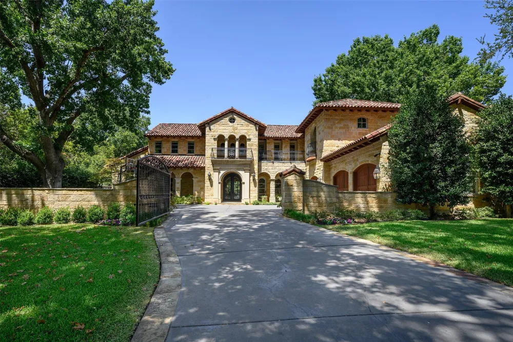 5543 Edlen Drive Dallas, TX 75220