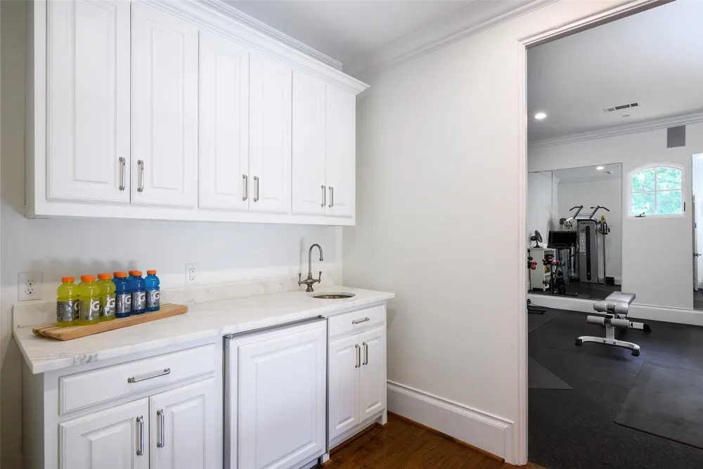 5543 Edlen Drive Dallas, TX 75220