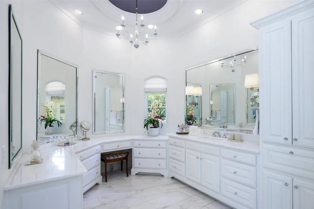 5543 Edlen Drive Dallas, TX 75220