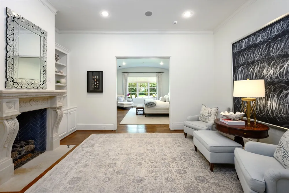 5543 Edlen Drive Dallas, TX 75220