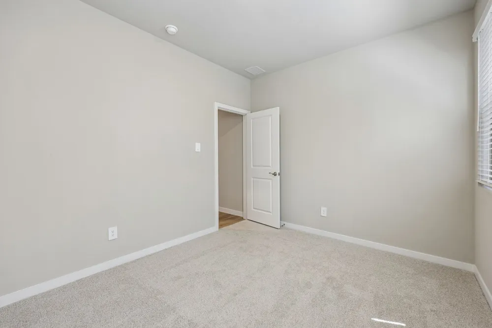2713 Kobuk Drive Corinth, TX 76210