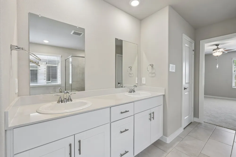 2713 Kobuk Drive Corinth, TX 76210