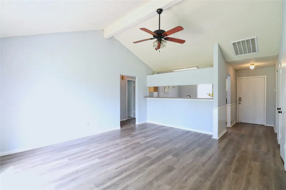 2706 S Brompton Drive Pearland, TX 77584
