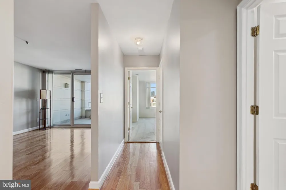 100 HARBORVIEW DRIVE #307 Baltimore, MD 21230