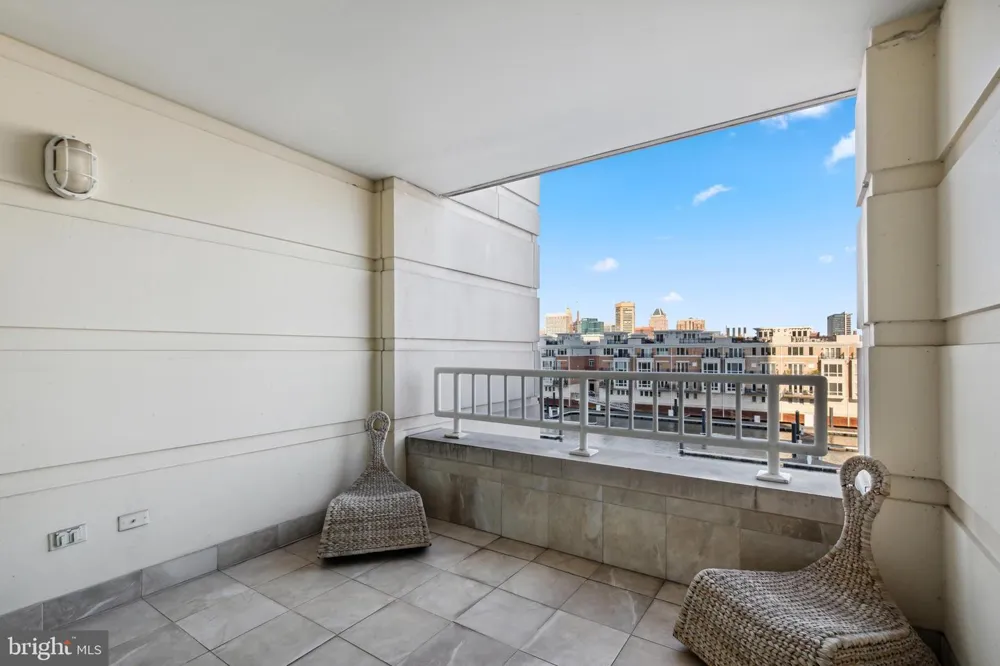 100 HARBORVIEW DRIVE #307 Baltimore, MD 21230