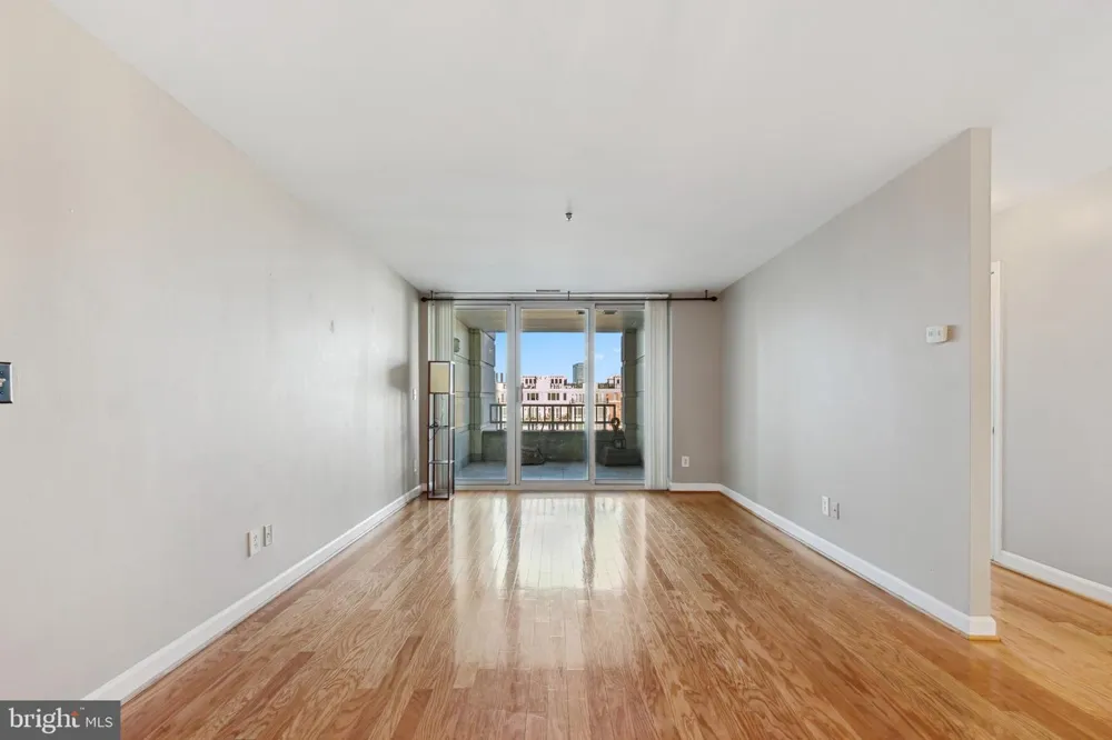 100 HARBORVIEW DRIVE #307 Baltimore, MD 21230