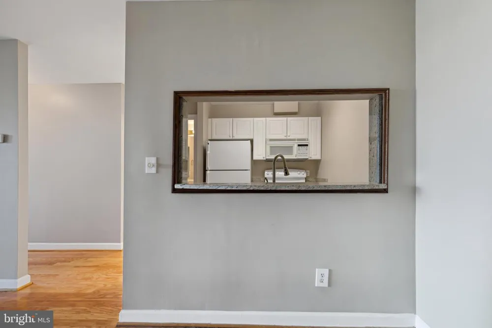 100 HARBORVIEW DRIVE #307 Baltimore, MD 21230