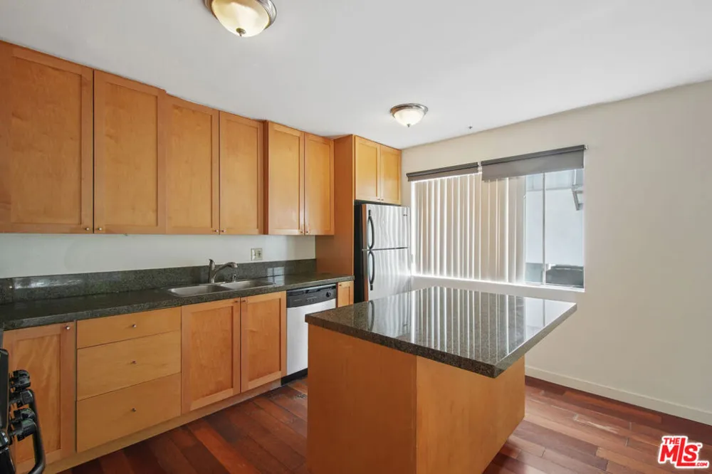 937 Wilcox Avenue #7 Los Angeles, CA 90038