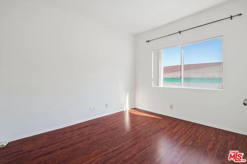 937 Wilcox Avenue #7 Los Angeles, CA 90038