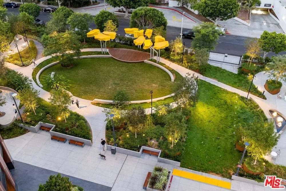 11750 Wilshire Boulevard #1804 Los Angeles, CA 90025