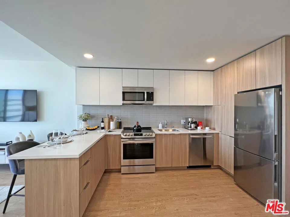 11750 Wilshire Boulevard #1804 Los Angeles, CA 90025
