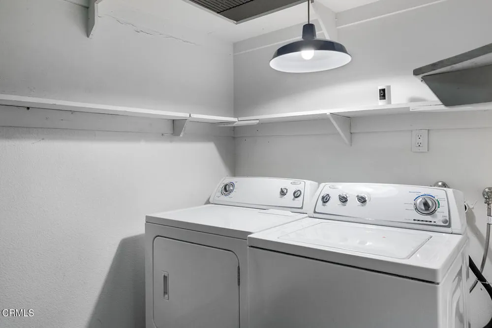 300 S Mentor Avenue #8 Pasadena, CA 91106