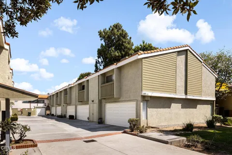 300 S Mentor Avenue #8