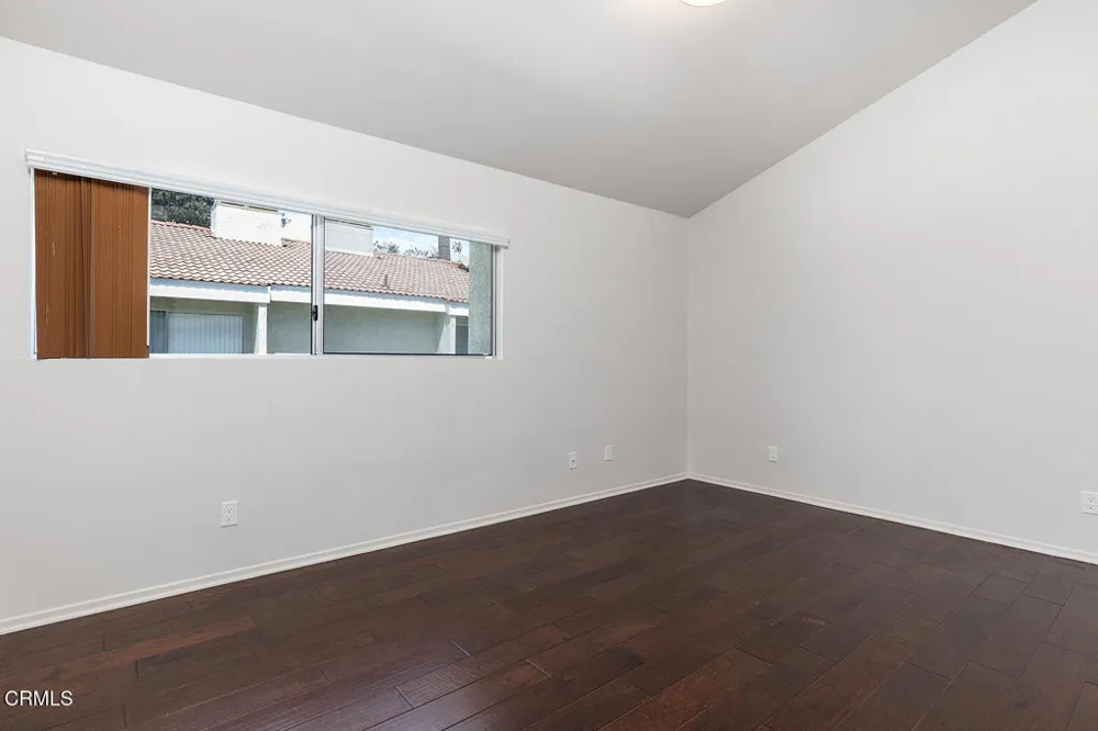 300 S Mentor Avenue #8 Pasadena, CA 91106