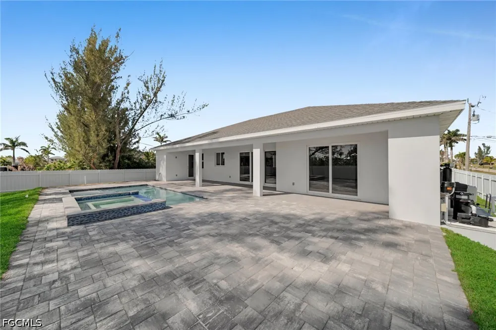 NW 40th Place Cape Coral, FL 33993
