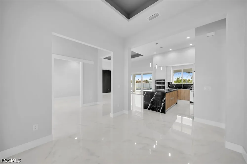 NW 40th Place Cape Coral, FL 33993