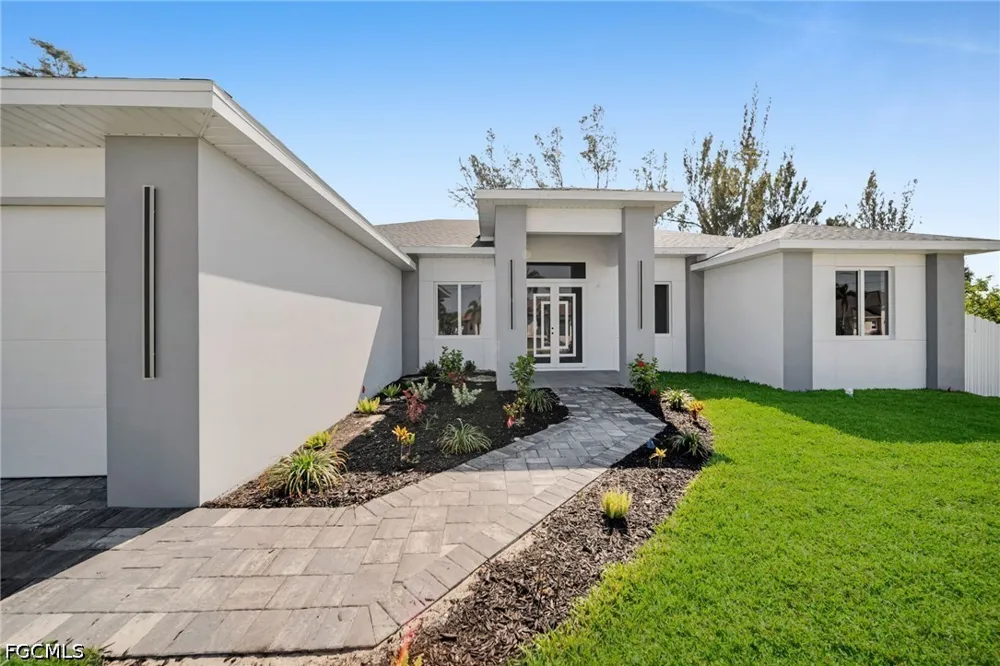 NW 40th Place Cape Coral, FL 33993