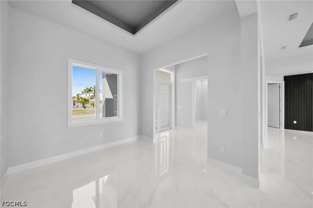 NW 40th Place Cape Coral, FL 33993