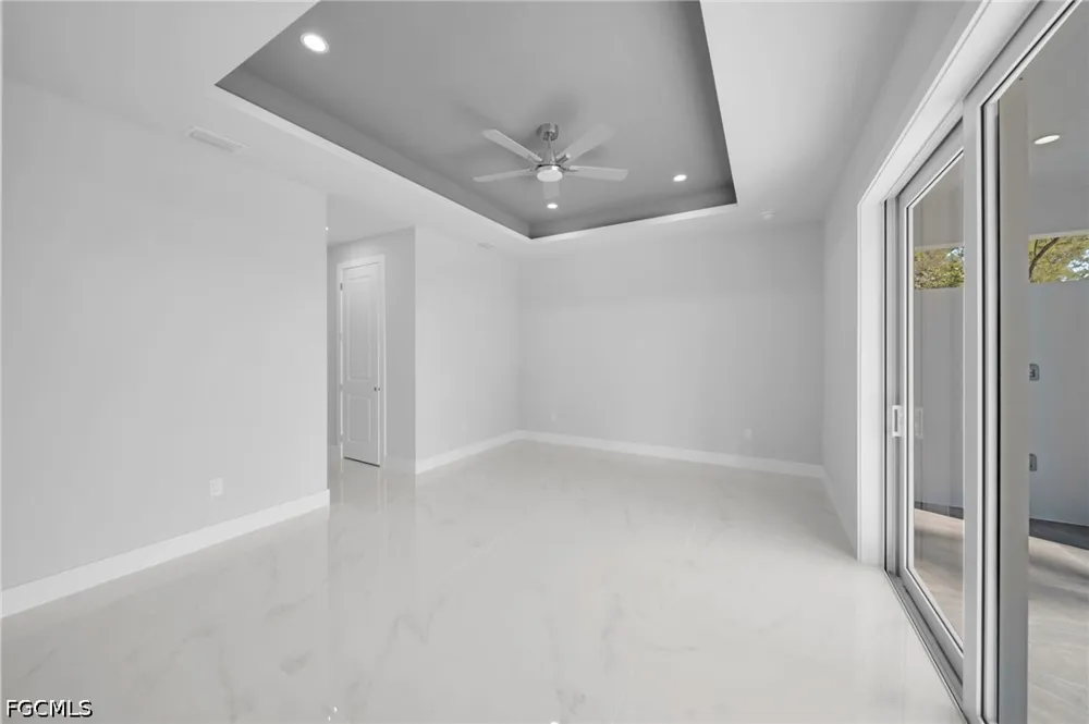 NW 40th Place Cape Coral, FL 33993