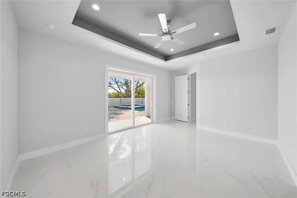 NW 40th Place Cape Coral, FL 33993
