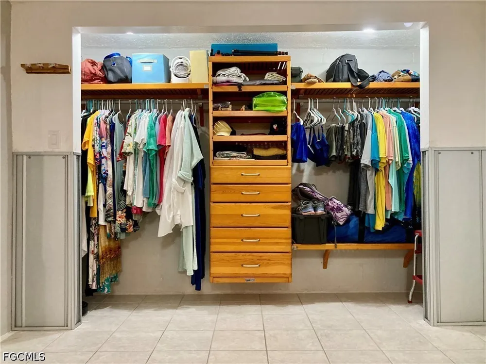 DARST AVENUE Punta Gorda, FL 33950