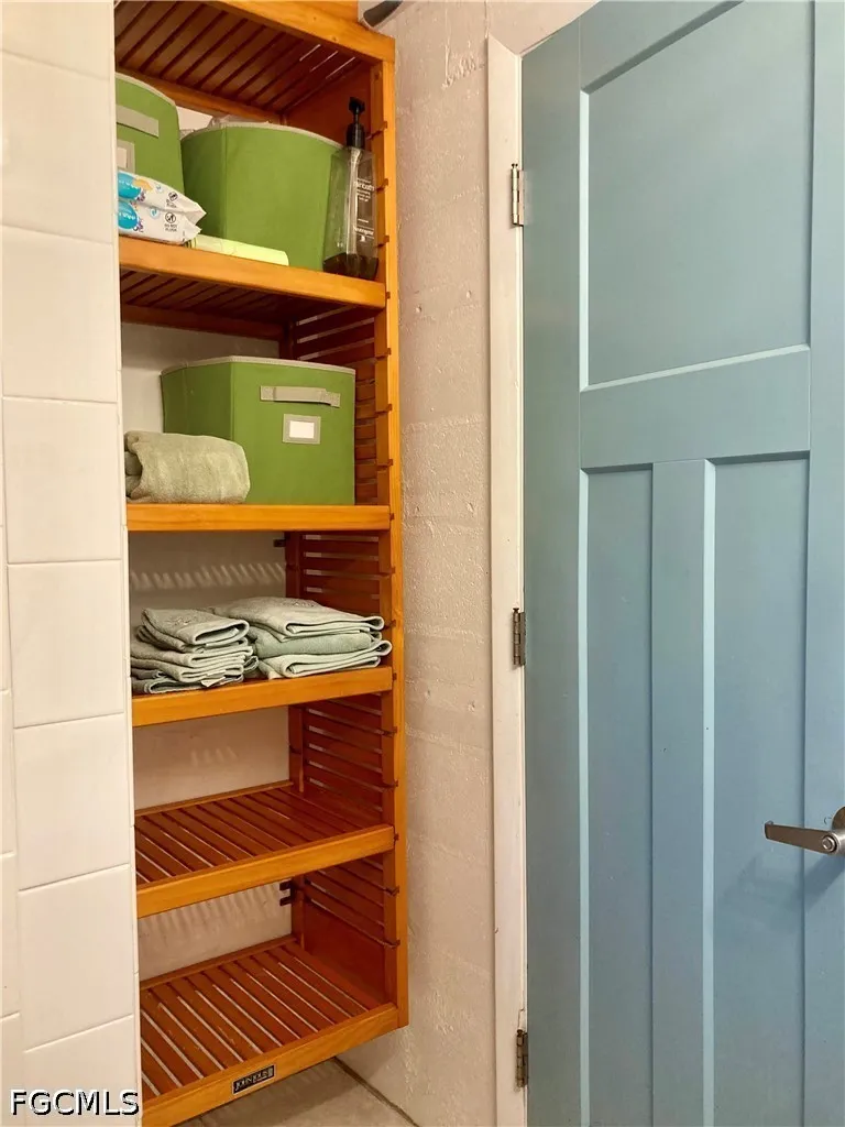 DARST AVENUE Punta Gorda, FL 33950