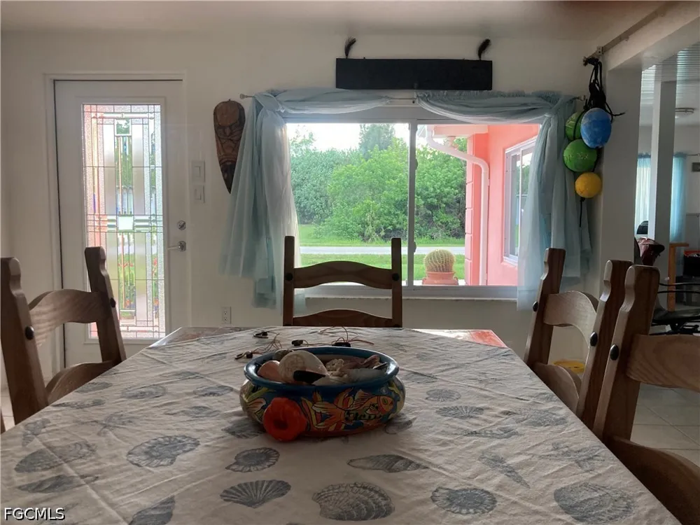 DARST AVENUE Punta Gorda, FL 33950