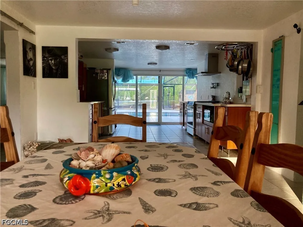 DARST AVENUE Punta Gorda, FL 33950