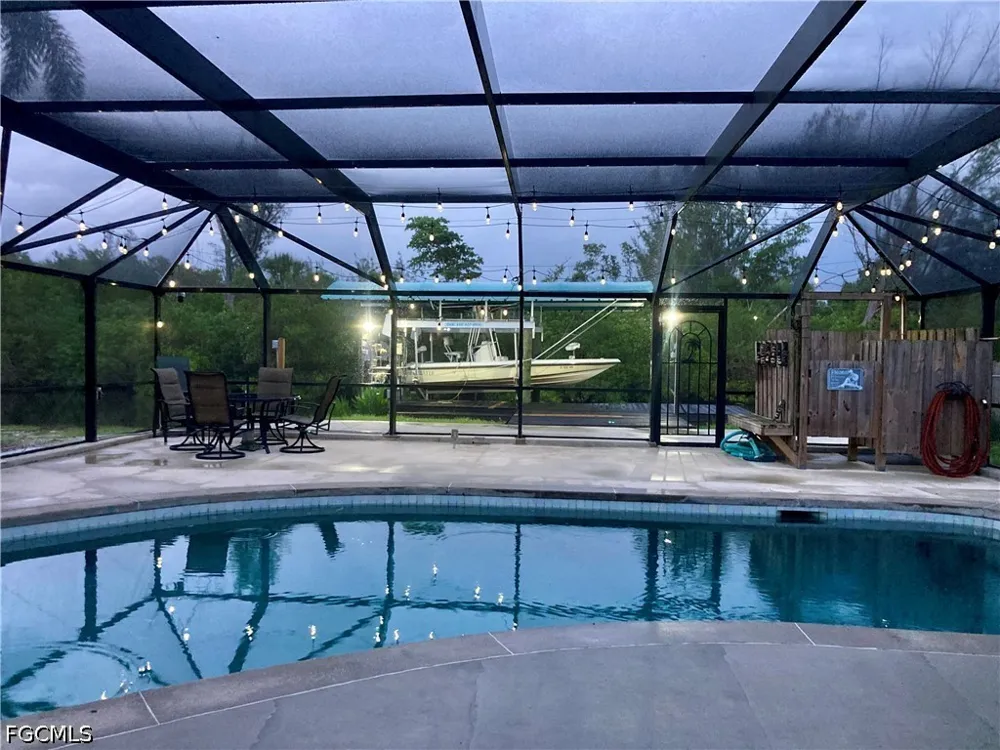 DARST AVENUE Punta Gorda, FL 33950