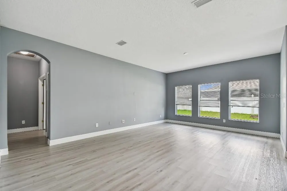 17831 GOLDEN LEAF LANE Orlando, FL 32820