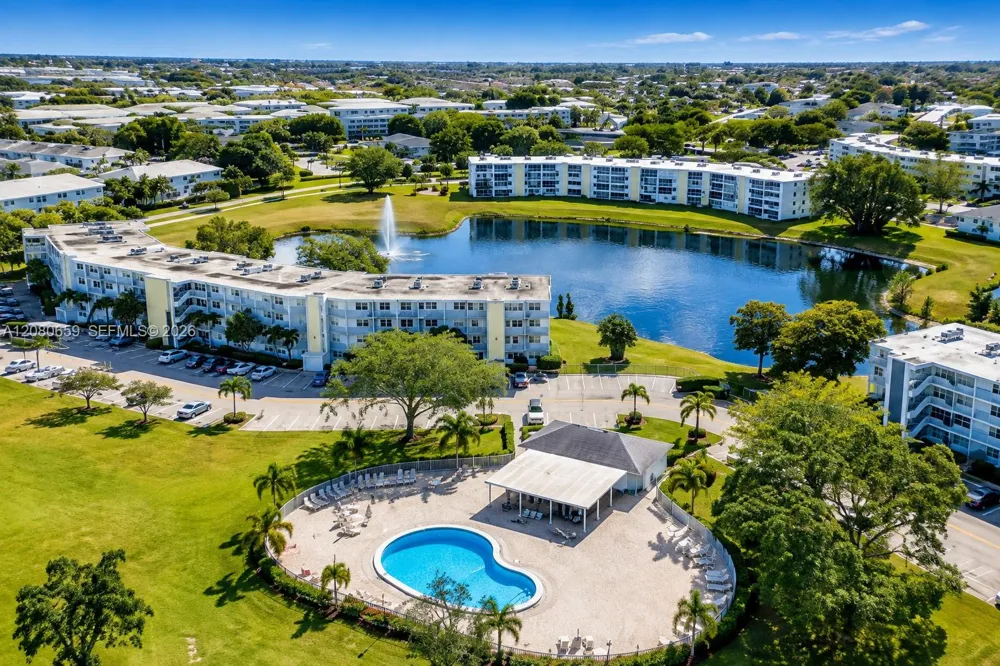 541 S Durham S #541 Deerfield Beach, FL 33442
