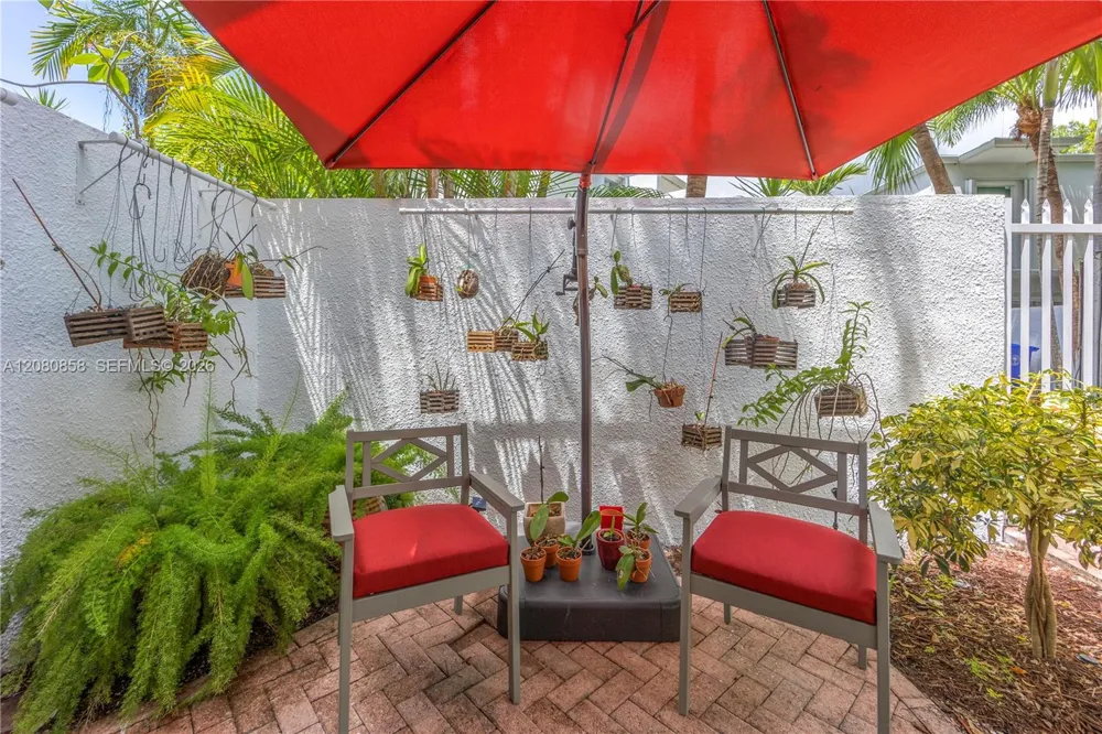 2660 Bird Ave #7 Miami, FL 33133