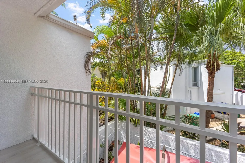 2660 Bird Ave #7 Miami, FL 33133