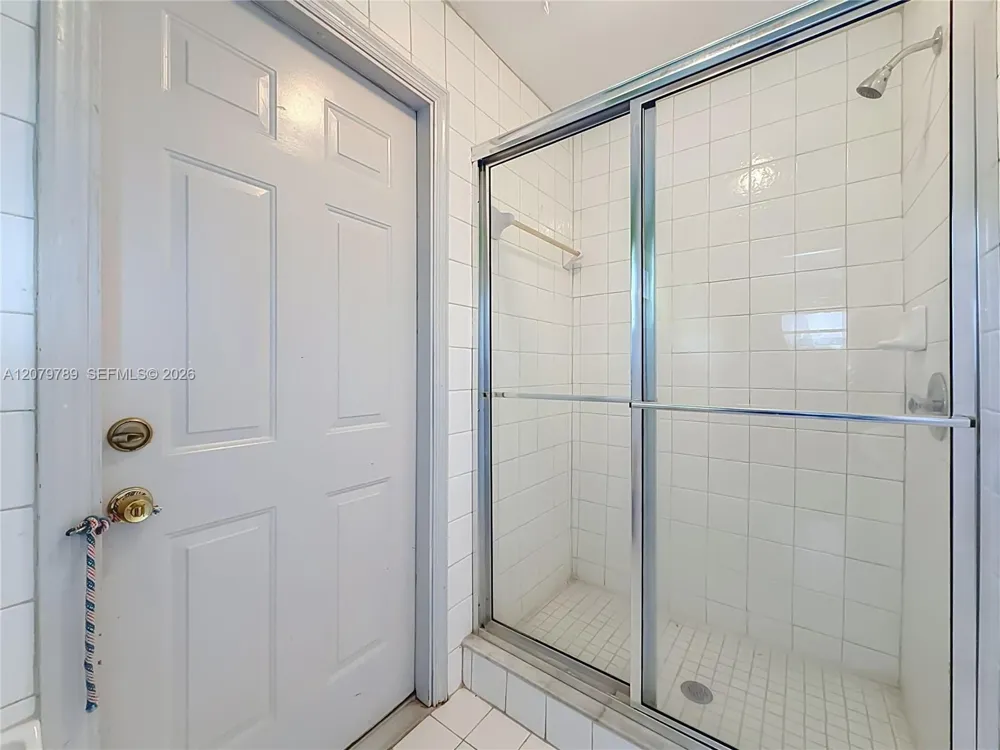 5661 Allen St Hollywood, FL 33021