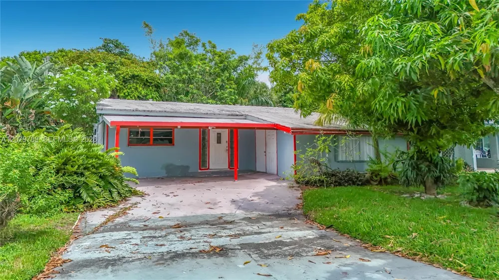 5661 Allen St Hollywood, FL 33021