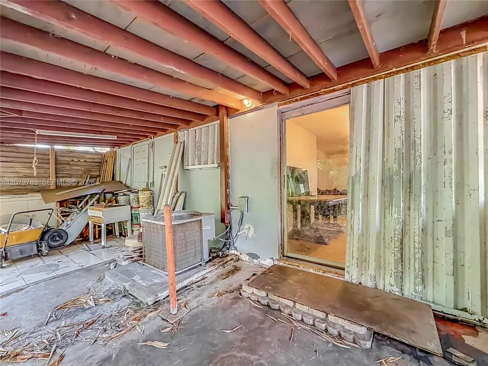 5661 Allen St Hollywood, FL 33021