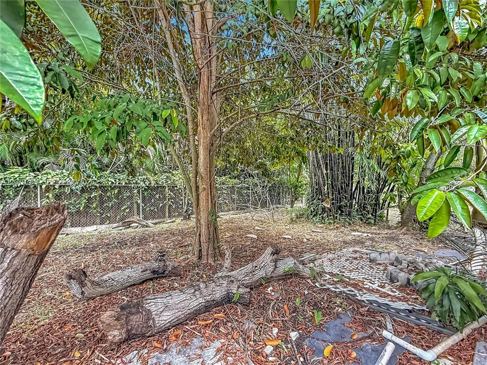 5661 Allen St Hollywood, FL 33021