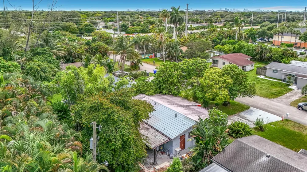 5661 Allen St Hollywood, FL 33021