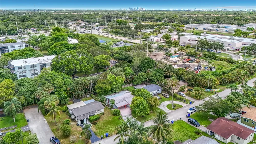 5661 Allen St Hollywood, FL 33021