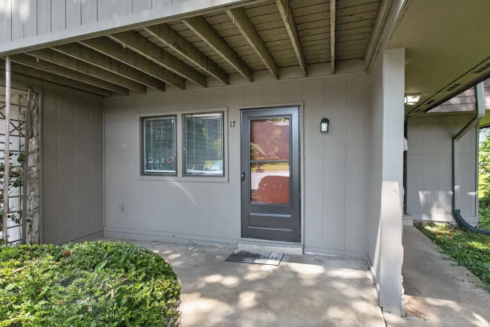 2929 Selena Dr #17 Nashville, TN 37211