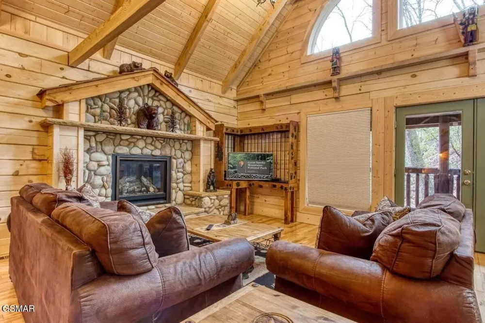 1170 Lower Alpine Way Gatlinburg, TN 37738