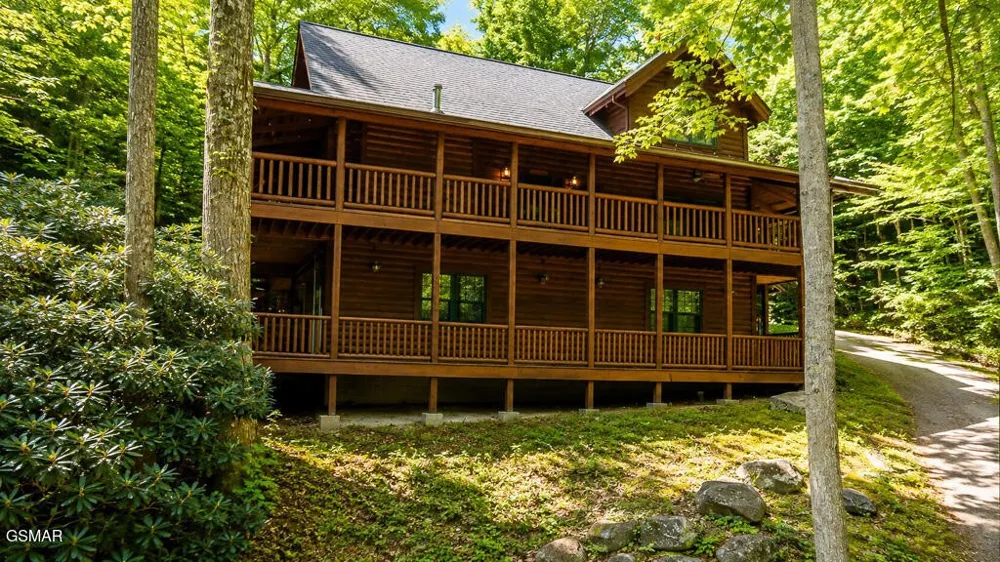 1170 Lower Alpine Way Gatlinburg, TN 37738