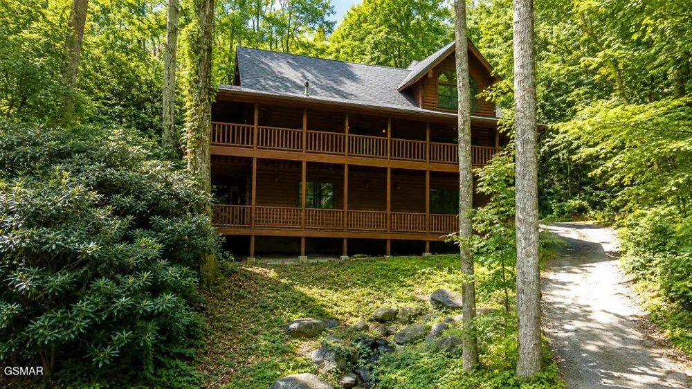 1170 Lower Alpine Way Gatlinburg, TN 37738