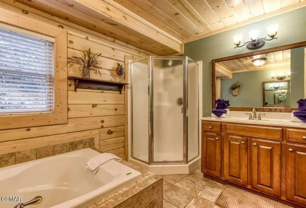 1170 Lower Alpine Way Gatlinburg, TN 37738