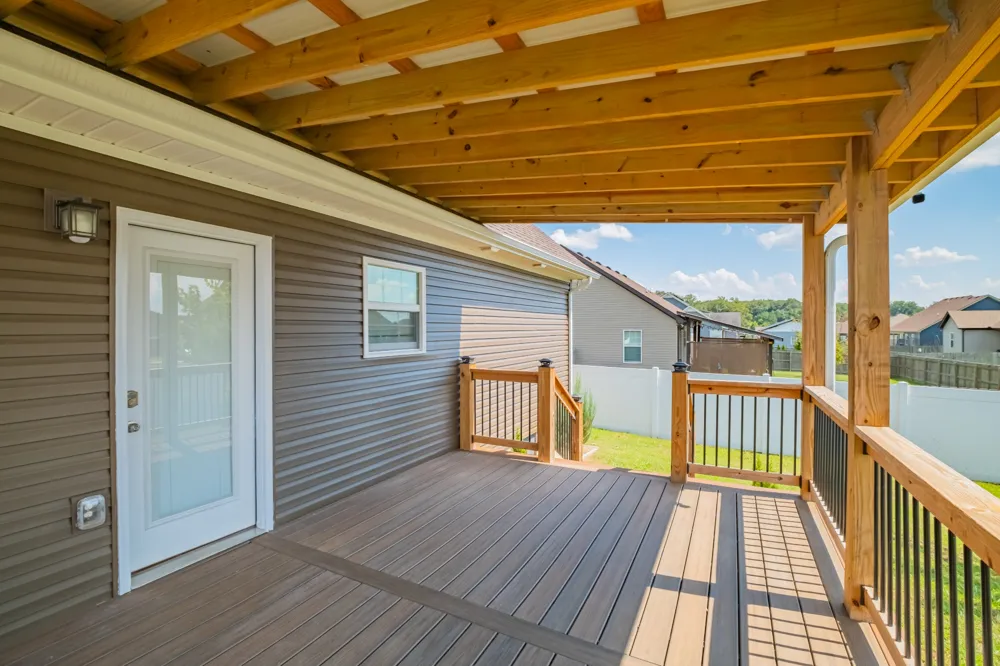 664 Ridge St Manchester, TN 37355